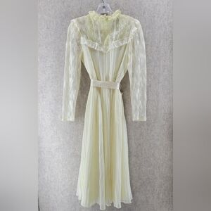 Vintage‎ Act I Dress, Ivory With Yellow Lace Trim
